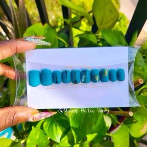 Gel Press On Nails